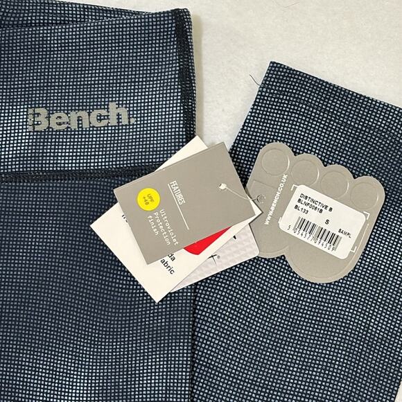 Bench women’s workout leggings UPF 40+ reflective feature blue size small Lycra - Picture 2 of 8
